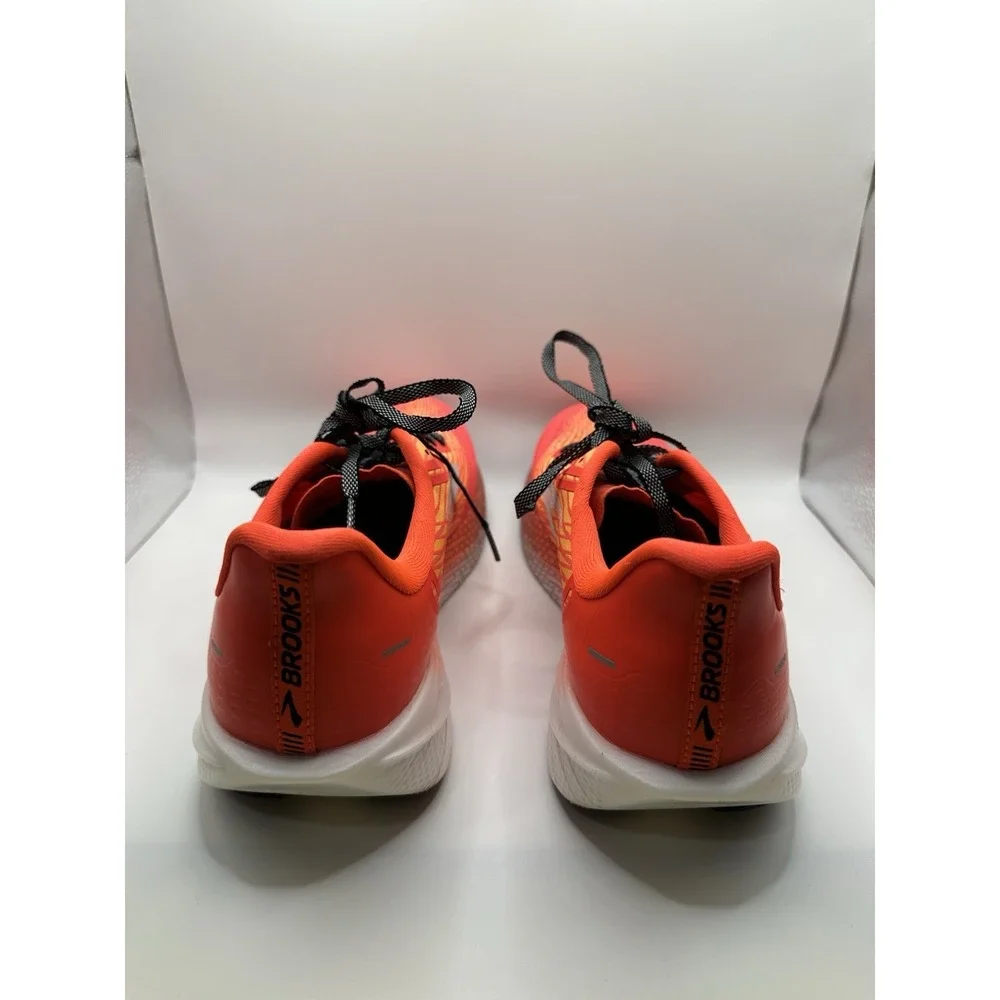 Size‎ 10 - Brooks Hyperion Max Fiery Coral Orange Pop